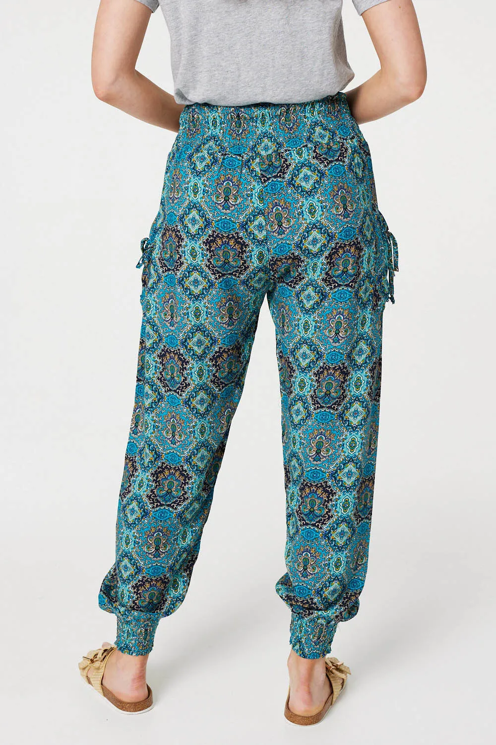 Printed Pull On Tapered Pants